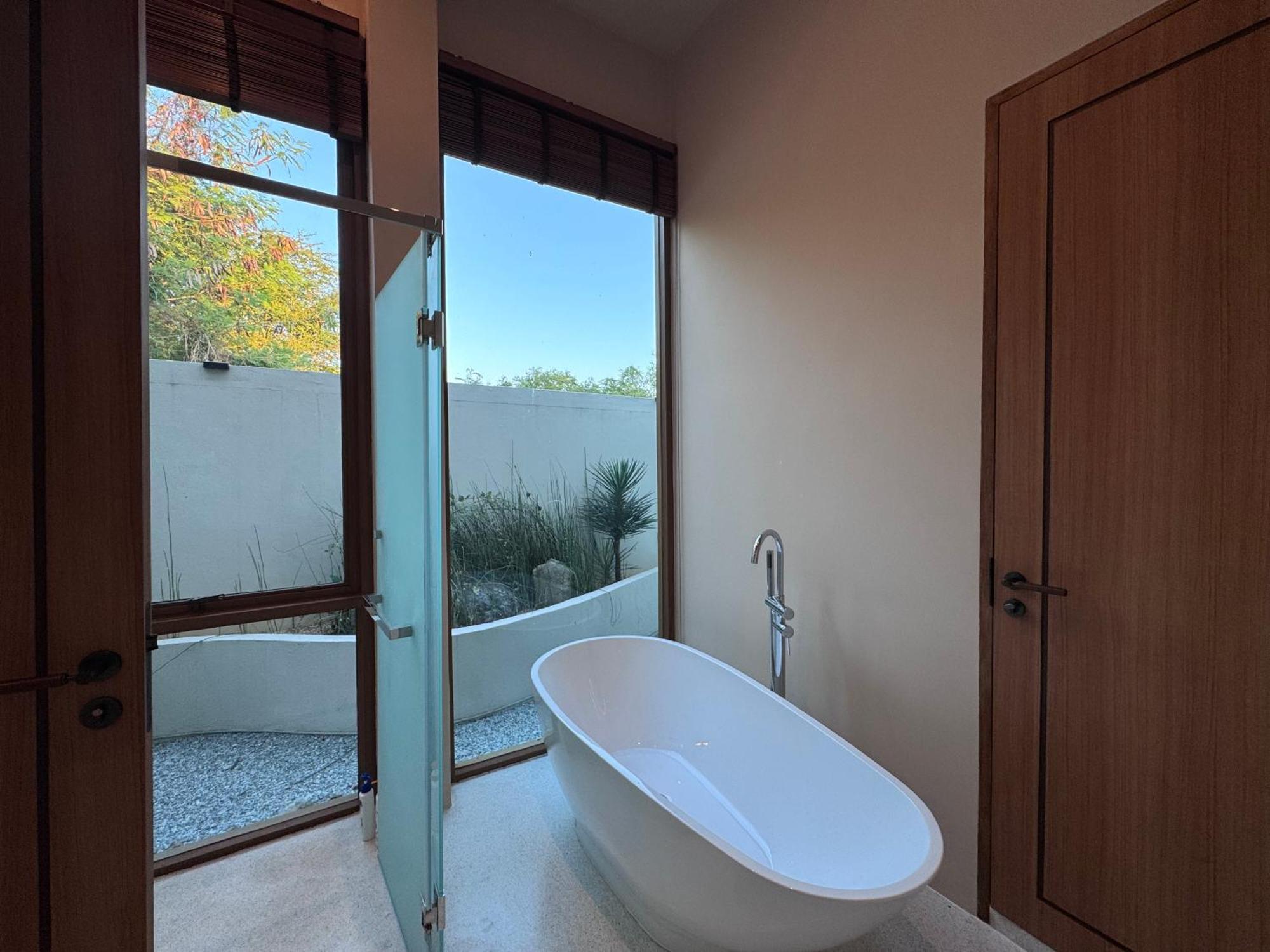 5 Bedrooms Luxury Pool Villa Jomtien Exteriör bild