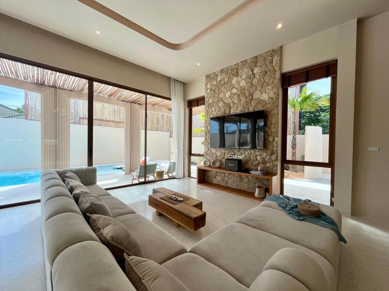 5 Bedrooms Luxury Pool Villa Jomtien Exteriör bild